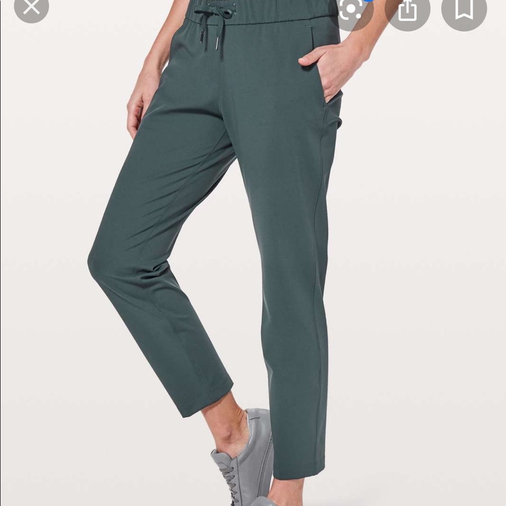 Lulu lemon on the fly pants